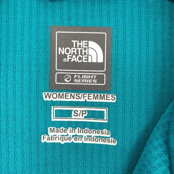 The North Face Golf Short Sleeve Top, Small - Picture 4 of 6